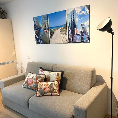 Accomodo Mim26 Monolocale Porta Venezia Apartamento Milão Exterior foto